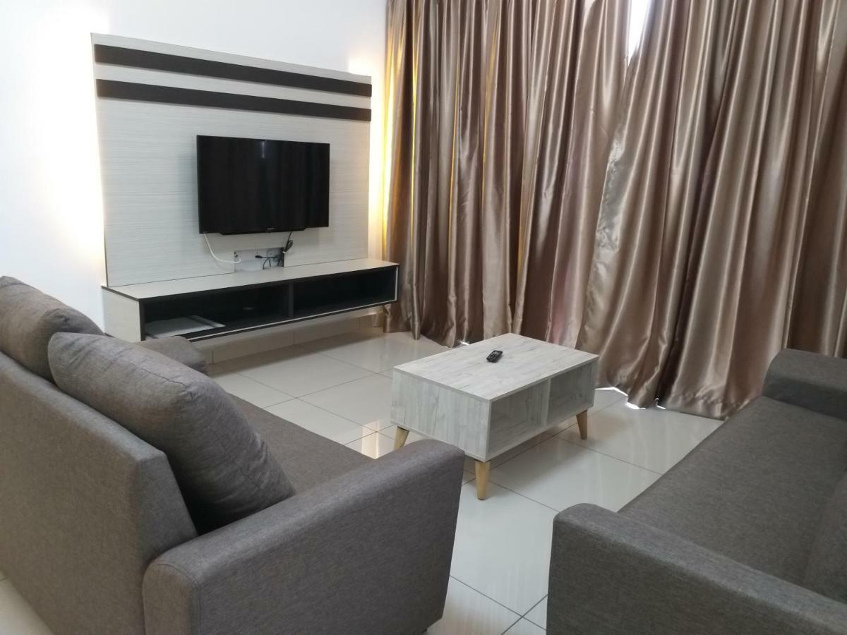 Aliff Avenue 2 Bedroom Homestay Johor Bahru Buitenkant foto